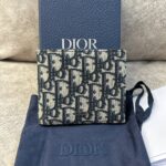 DIOR WALLET